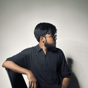 Semi Drop Zipper Polo | Black